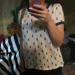 Awesome pineapple t-shirt!